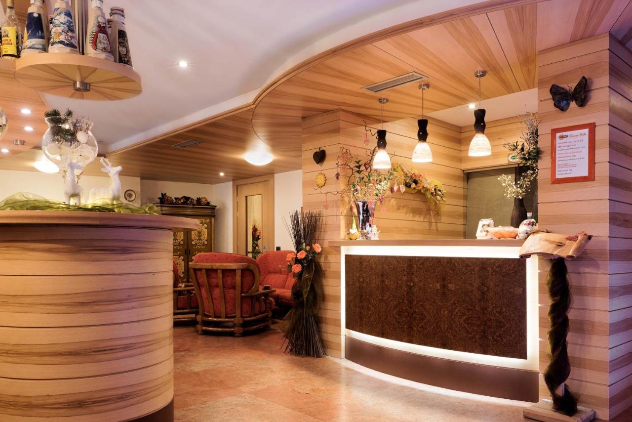Hotel Sonne Sole Vigo di Fassa Εξωτερικό φωτογραφία